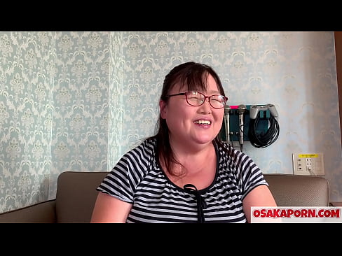 ❤️ Resnā japāņu mamma rāda savas milzīgās krūtis un bauda seksa rotaļlietu. 51 gadu veca mamma no Āzijas stāsta par savu seksuālo pieredzi. Yukiko 1 OSAKAPORN trekna milf ❤️❌ Super porno pie mums