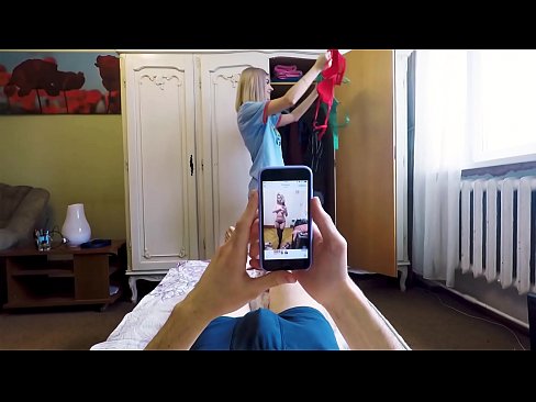 ❤️ Pamāte lika brālim taisni pirms mamma atnāca mājās ❤️❌ Super porno pie mums